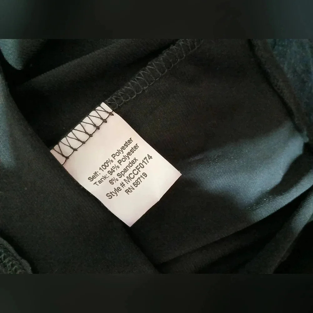 Notations Geometric Large Layered Flutter Blouse‎ - Picture 7 of 7
